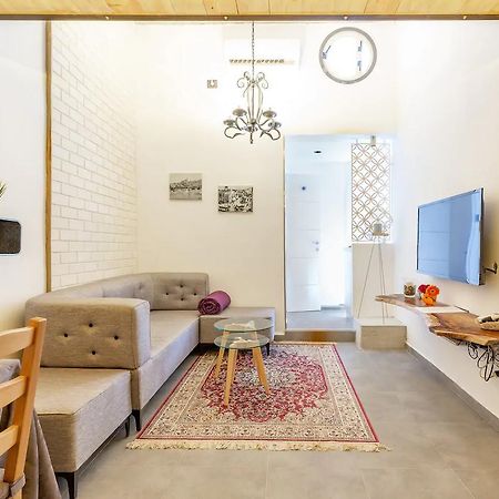 Retro Loft By The Beach★ Tel Aviv-Jaffa Exterior foto